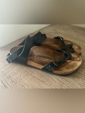 Birkenstock Yara Black Leather Ankle-Strap Sandals